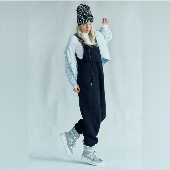 Free People Movement Black Hit The Slopes Salopette - Picture 1 of 12